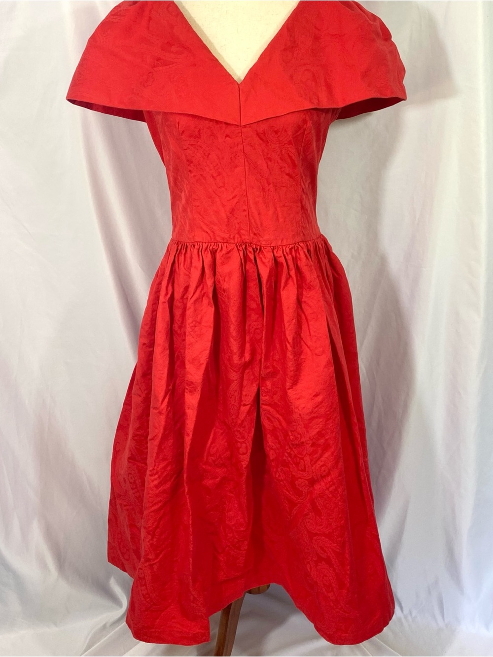 Vintage 80’s Red Misty Lane Red Paisley Portrait Collar Party Dress Large 11 12